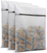 Durable honeycomb mesh laundry bags for delicate laundry, 30 x 40 cm (3 medium-sized)